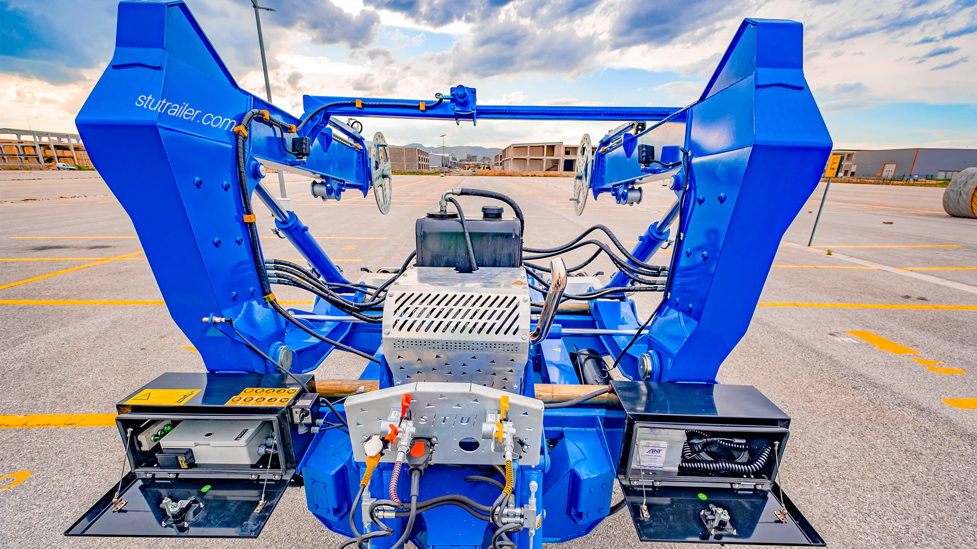 Built for Cable Drum Transport